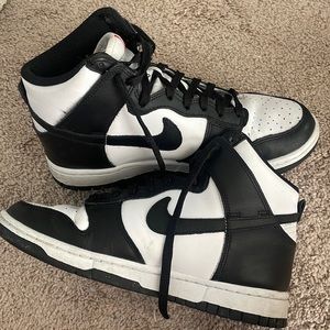 Nike Women’s Dunk Black & White